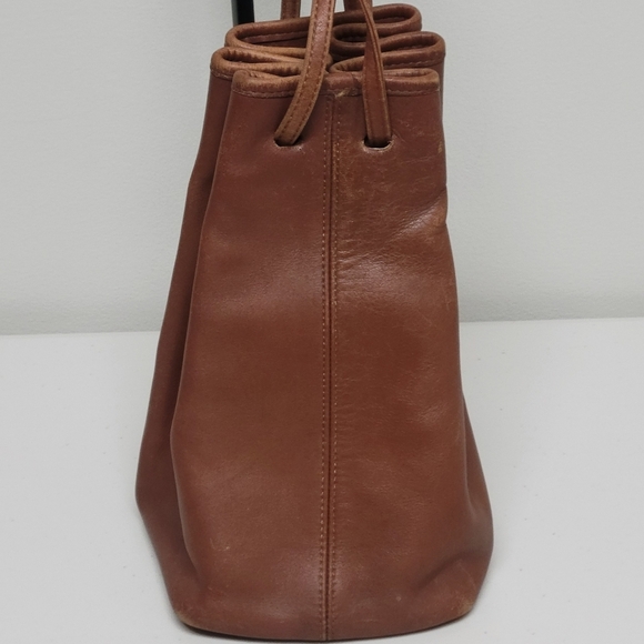 Vintage Coach Legacy Drawstring Leather Bucket Bag #9165. - Picture 4 of 17